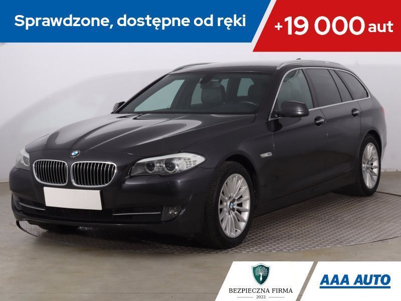 BMW Seria 5 520d, 184 KM, Skóra, Navi, Xenon, Bi-Xenon, Klimatronic, Tempomat,