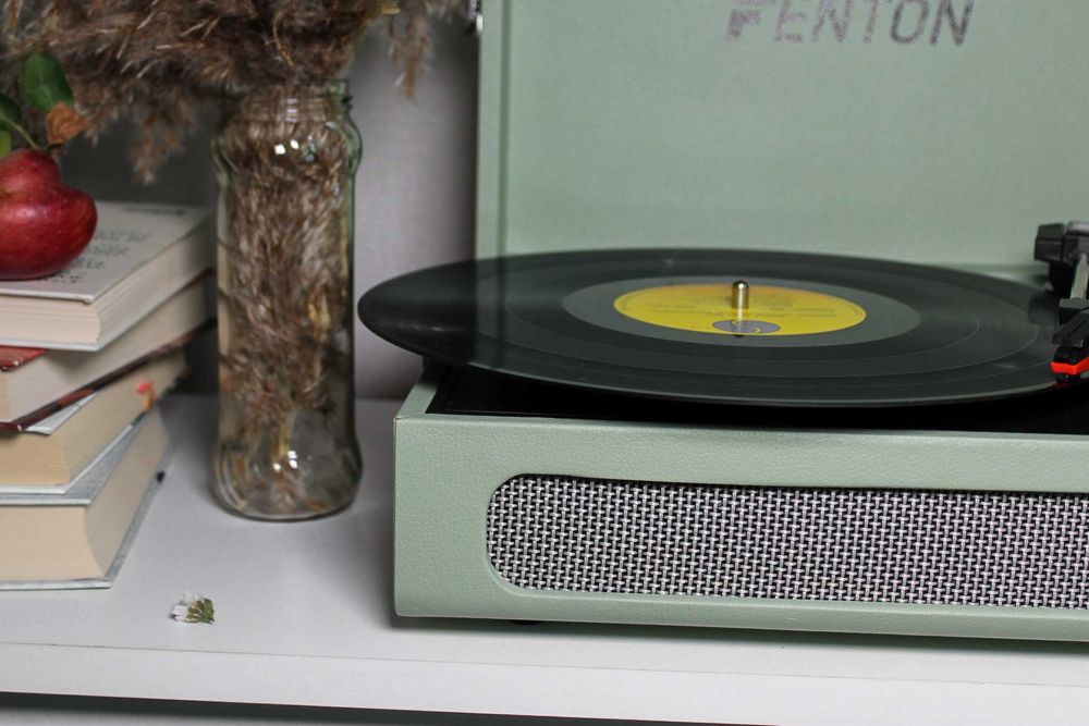 Вініловий програвач вінілу для всіх пластинок + платівка