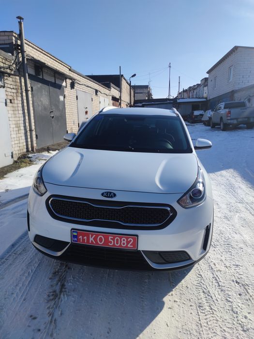 Продам Кia Niro 1.6 Гибрид 19г.в.