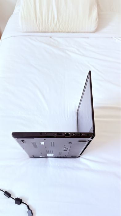 Lenovo ThinkPad T450s i5 | 8GB RAM | SSD 238GB | Windows 10 Enterprise