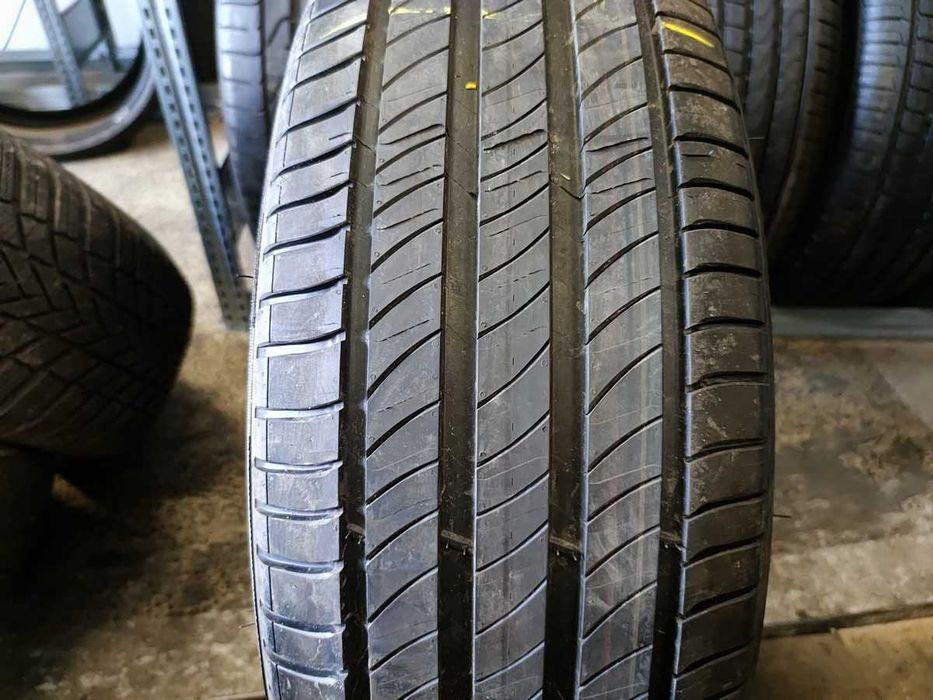 1x Opona letnia 235/55/18 MICHELIN Primacy 4 - 100V AO1 DEMO 7mm
