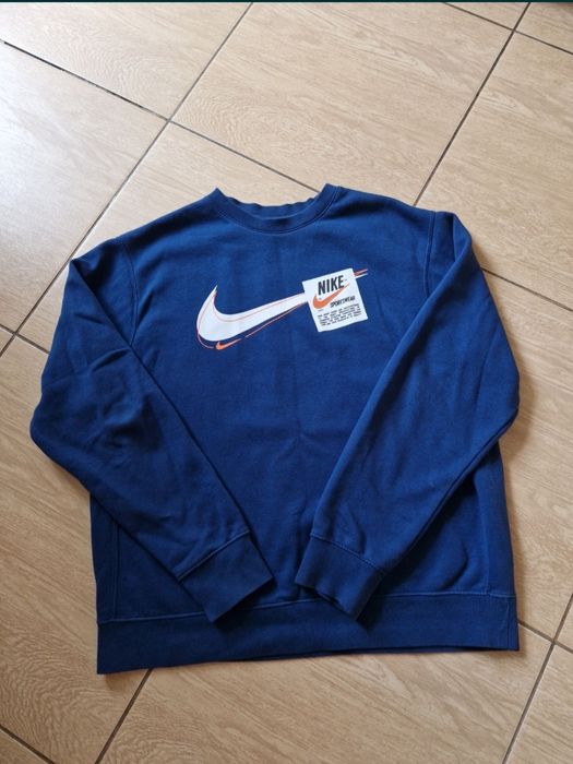 Nike Swoosh Heritage M
