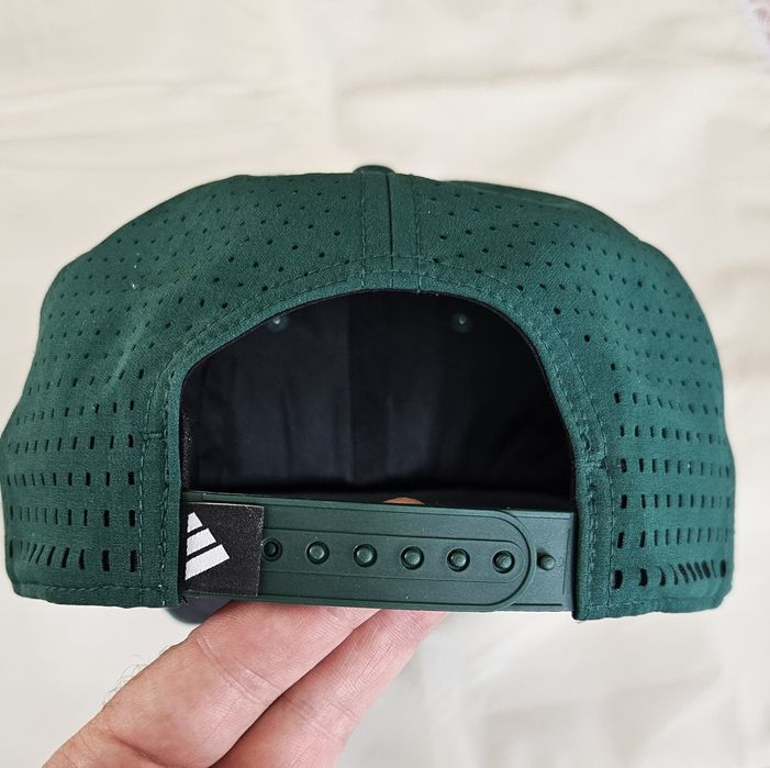 Czapka Adidas golfowa z siateczką