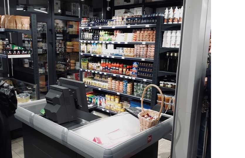 Стелажі, каси, холодильники для магазину. Гранти на торгове обладнання