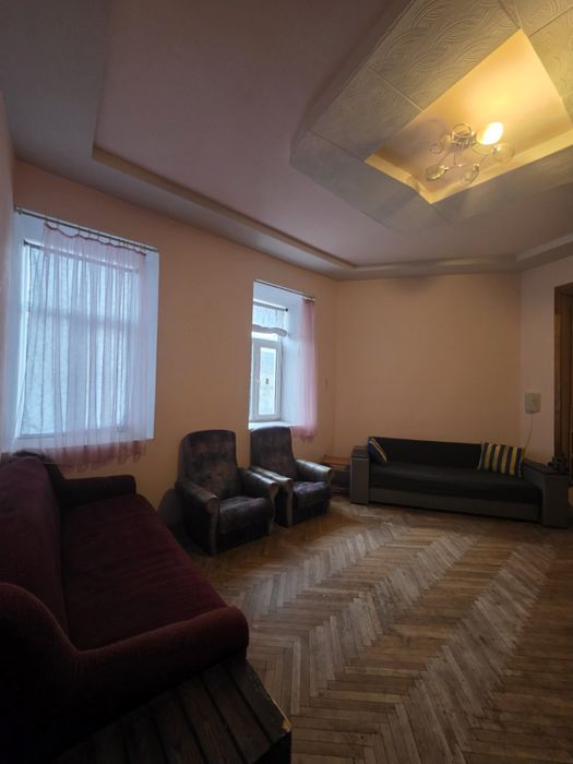 Продаж 2к квартири вул. Залізнична(р-н Привокзальна, політеху).