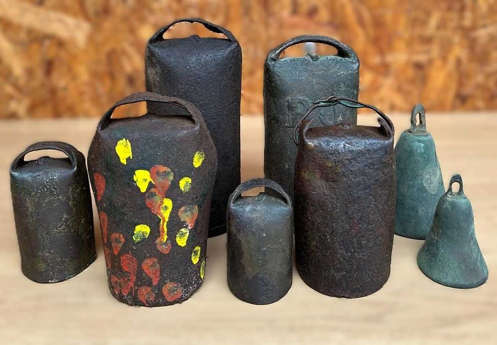 Chocalhos e guizos antigos, sinos