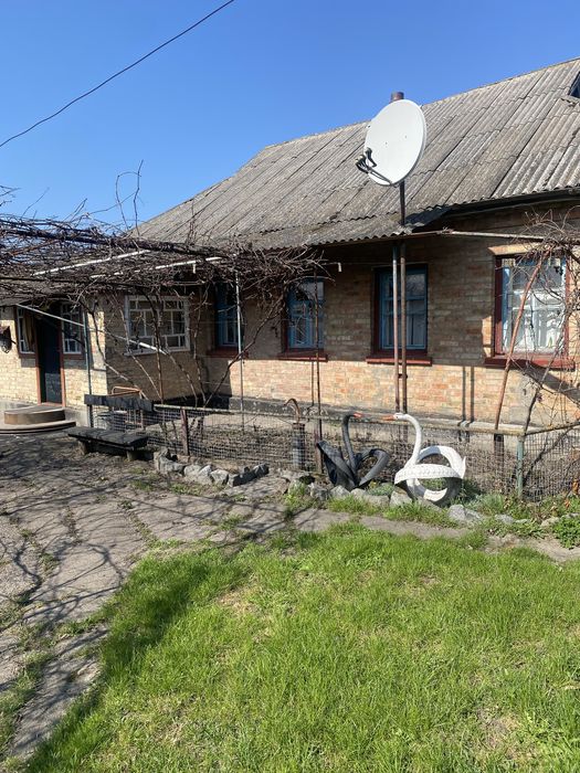 Продам будинок в селі