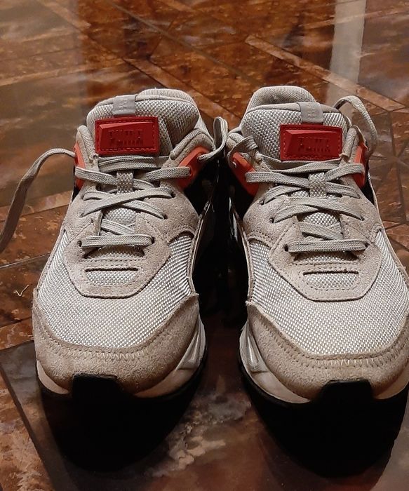 кросівки  Puma 38,5р