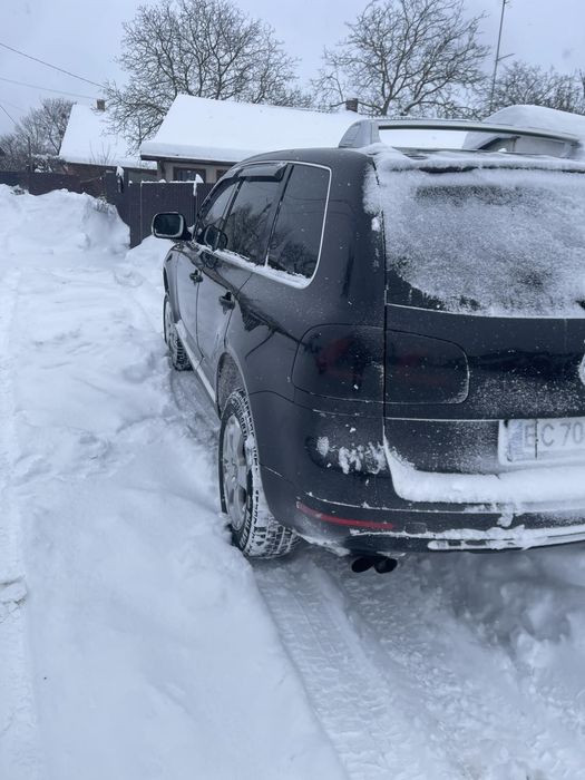 Машина в рідній фарбі в сім'ї кілька років