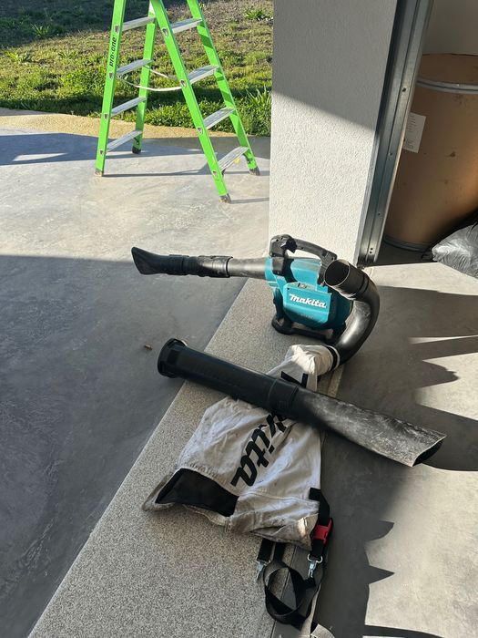 Soprador Aspirador de Folhas MAKITA