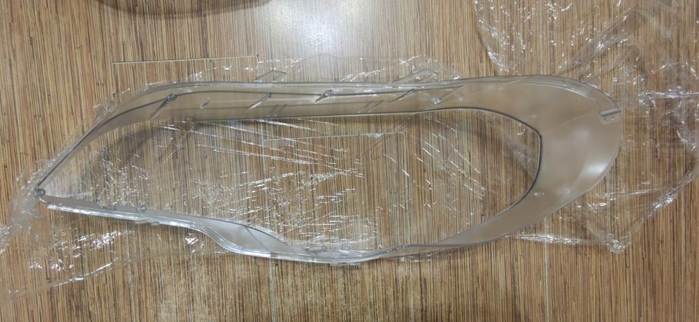 Бмв х5 е70 стекло на фару