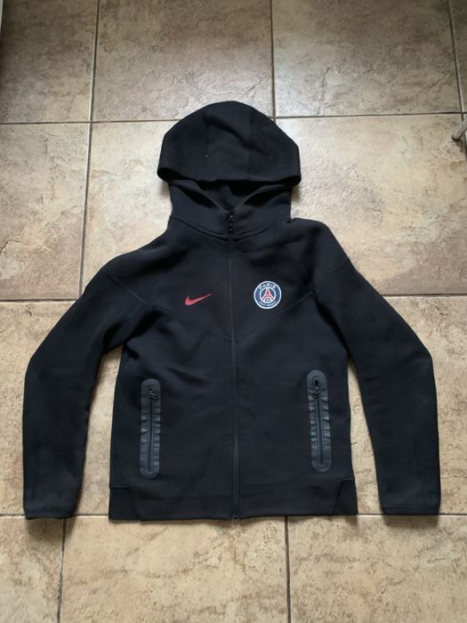 Кофта Nike Tech Fleece. 147-158. Xs