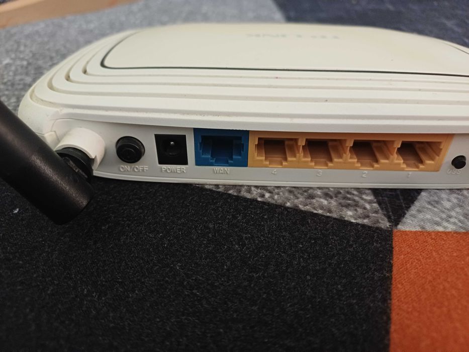 Ruter Wifi TP-Link WR841N