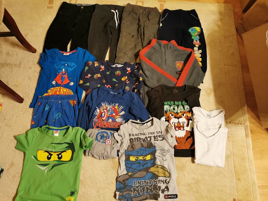 Spodnie t-shirty piżamy r. 122cm ninjago avengers