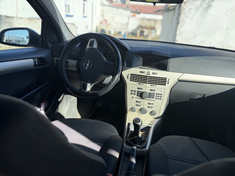 Opel Astra 2008