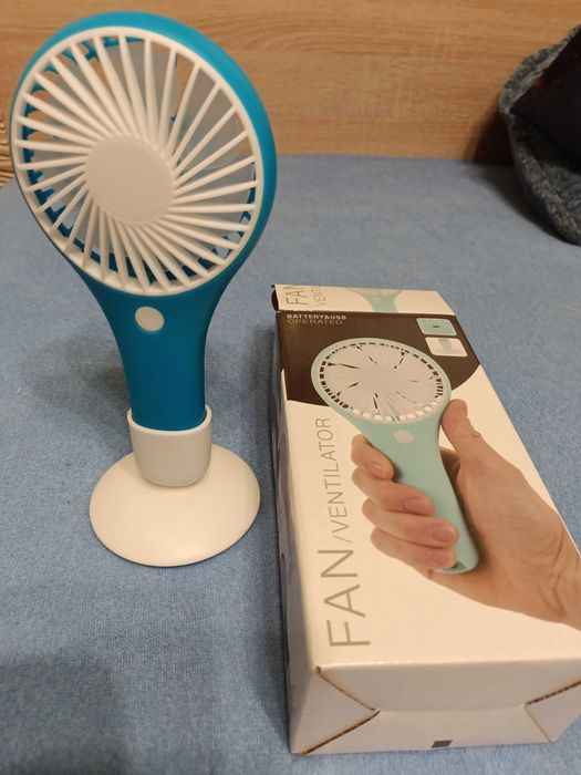 Wentylator ręczny na baterie i usb