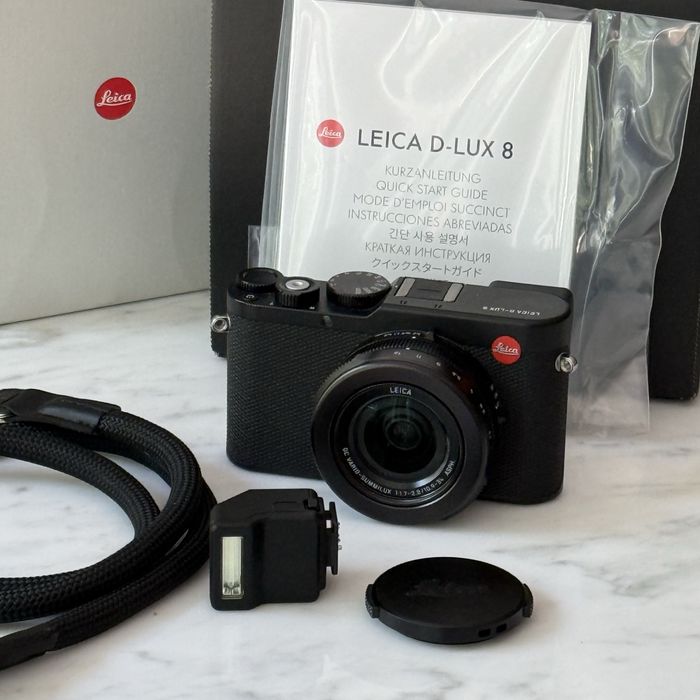Leica  D-lux 8 como nova