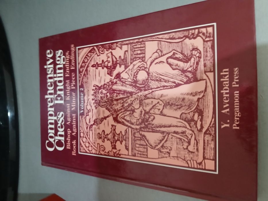 Estes são 5 volumes da série "Comprehensive Chess Endings"
