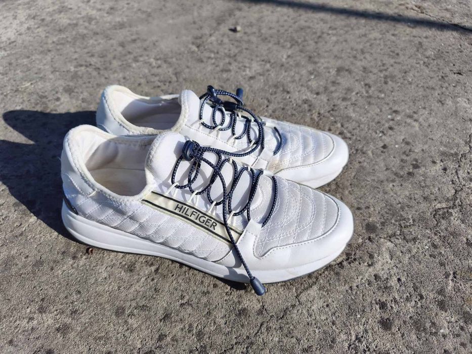 Жіночі кросівки Tommy Hilfiger, 40–41 розмір