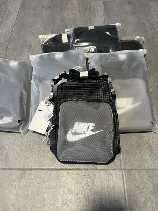 Сумка через плече Nike Heritage 2.0