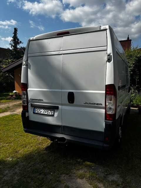Bus dostawczy na wynajem Citroen Jumper L2H2