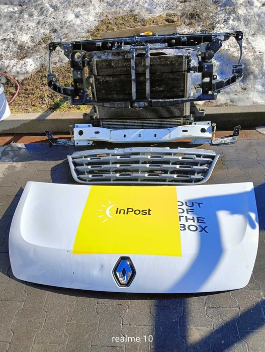 Pas przedni chłodnice atrapa zderzak Renault Master III 2.3