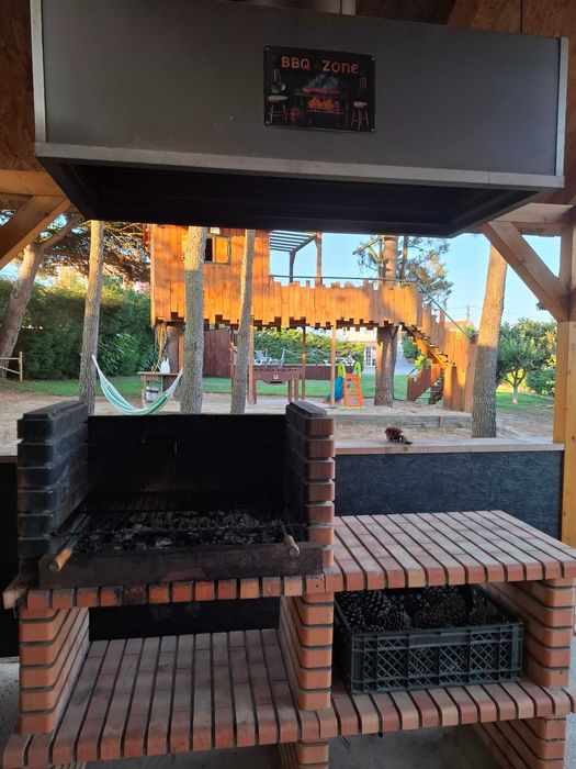 Aluguer de espaço para eventos. Disponivel  a partir  de 1 de Março