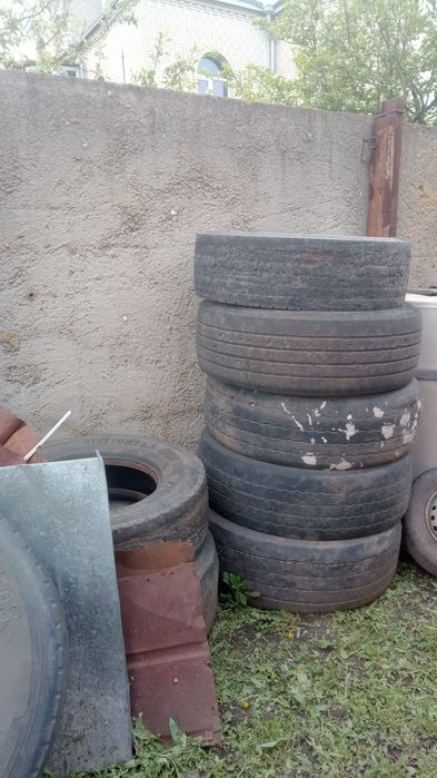 Продам резину на вигребную яму