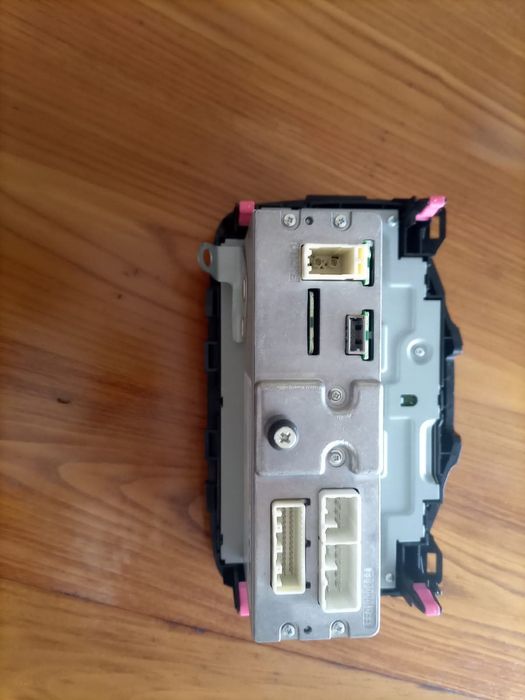 Rádio Toyota Aygo, Citroen C1, Peugeout 108