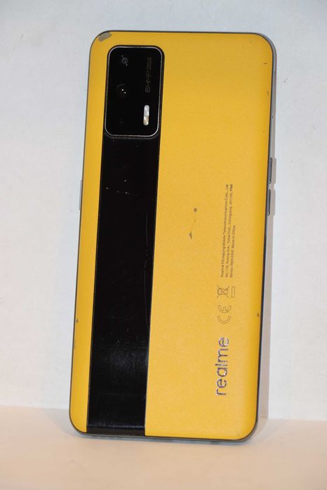 Realme GT 5G 8/128 GB Yellow, отличное состояние! Наложка
