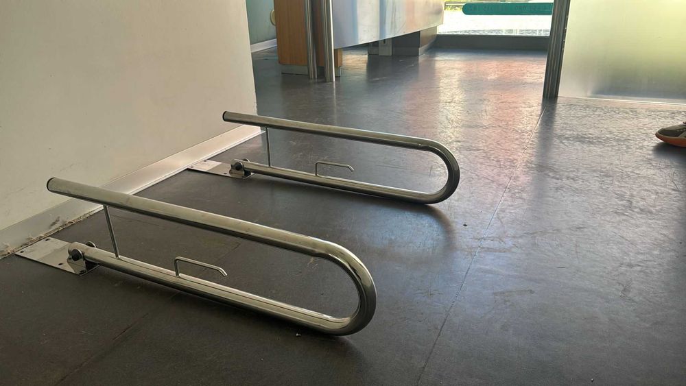 Barras de Inox Wc Deficientes