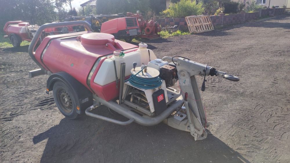 Myjka spalinowa mobilna