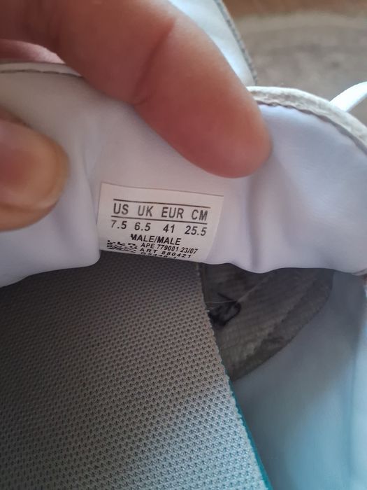 Продам красовки  Adidas Samba