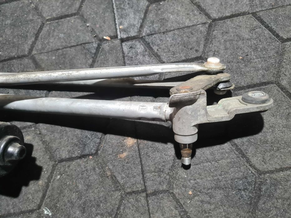 Nissan 370z silnik mechanizm wycieraczek Europa