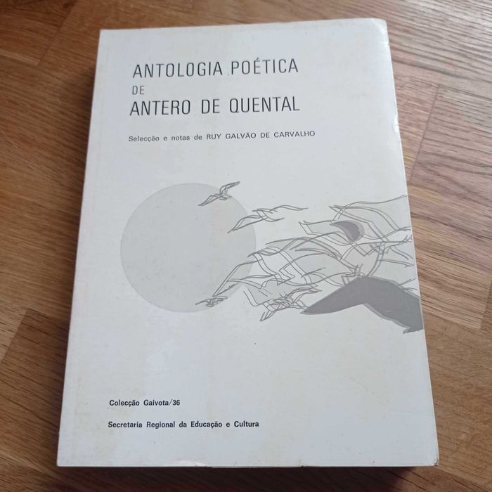 vendo livro Antologia poética de Antero de Quental
