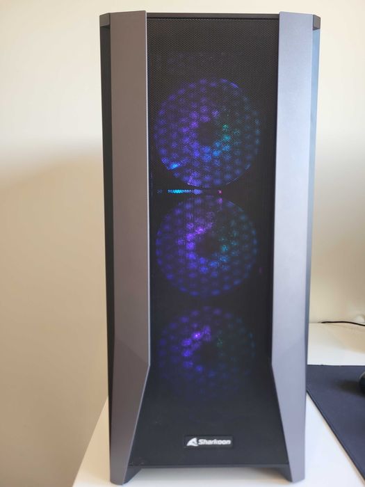 PC - Ryzen 7 7800X3D - Sapphire NITRO+ RX 7900 XTX