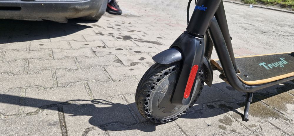 Hulajnoga elektryczna