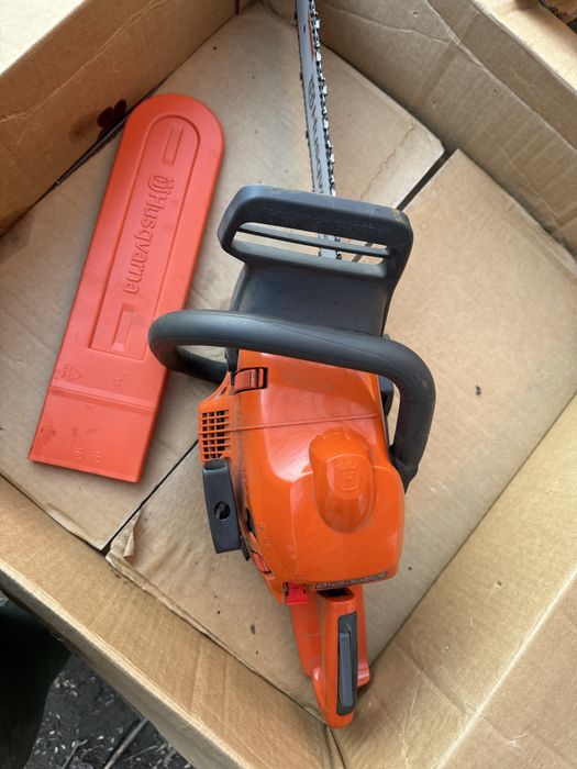 Бензопила Husqvarna 435 II (2.2 л.с., 38 см)