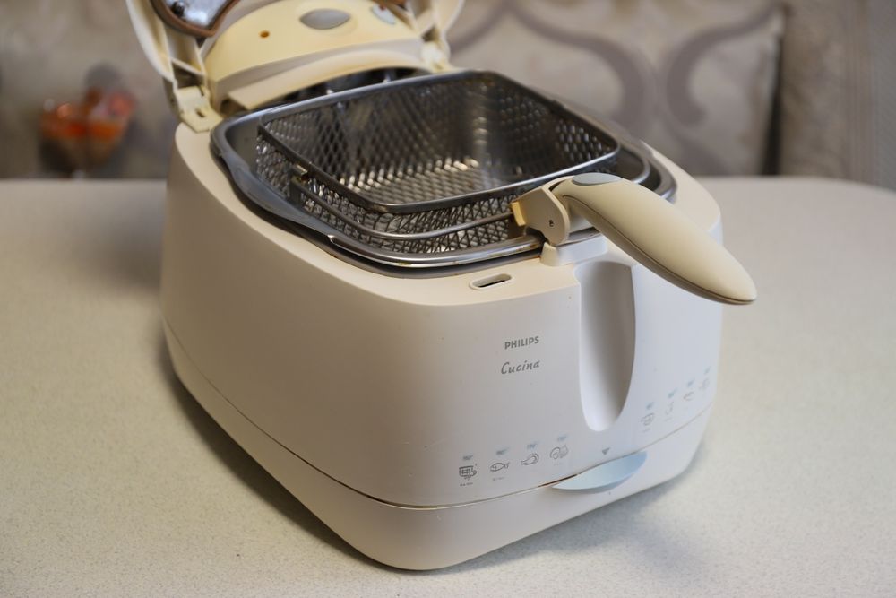 Фритюрница  Philips