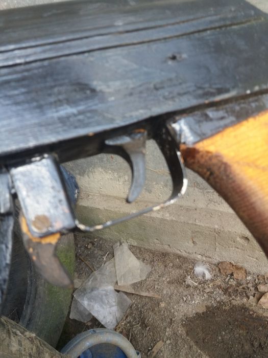 Деревяний  сувенiр розмiр орiгiнала для чоловiкoв