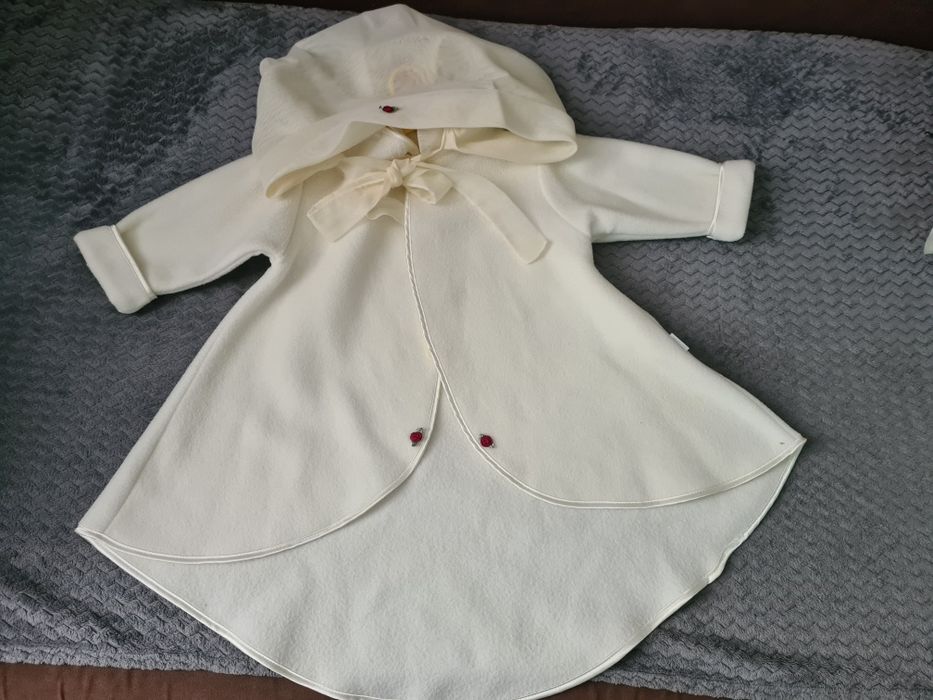 Sukieneczka na chrzest