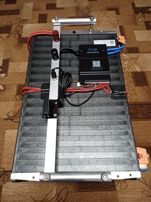 Magazyn energii falownik 8,4 kWh 6,85 48V easun hybrydowy bms banaser