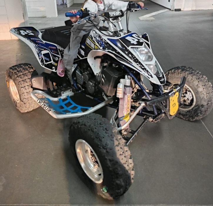 Suzuki  LTZ 400 cc