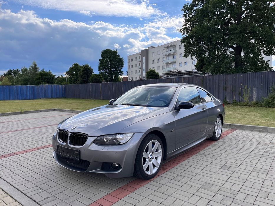 BMW Seria 3 E92 330i  272km /m pak / Logic 7 / automat