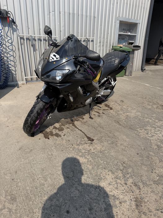 Honda cbr600f4i 2002