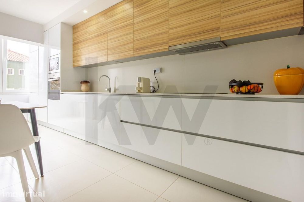 T3 Remodelado com Ampla Arrecadação com acesso ao exterior | Cova da P