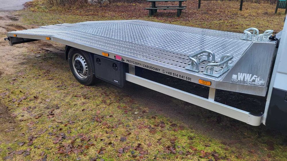 Zabudowa autolaweta, najazd