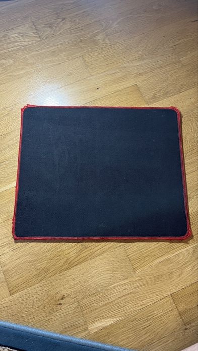 Продам коврик для комʼютерної мишки