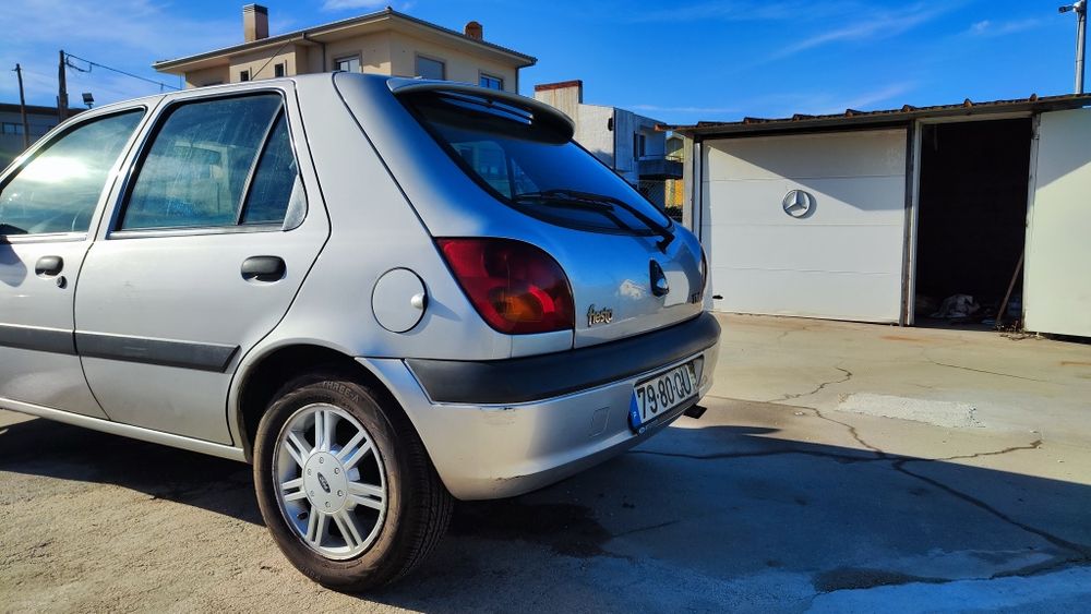 Ford fiesta 1.8 tddi