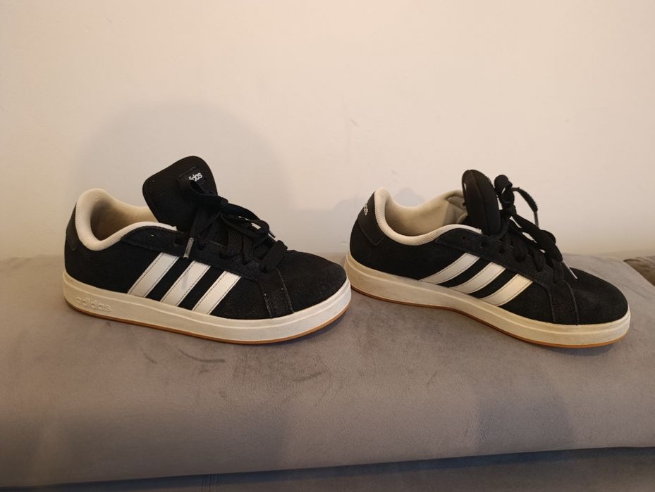 Buty Adidas 36 2/3 czarne